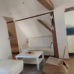 Au Jardin De Lucie Etage Apartamento *