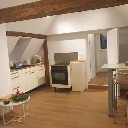 Au Jardin De Lucie Etage Apartment
