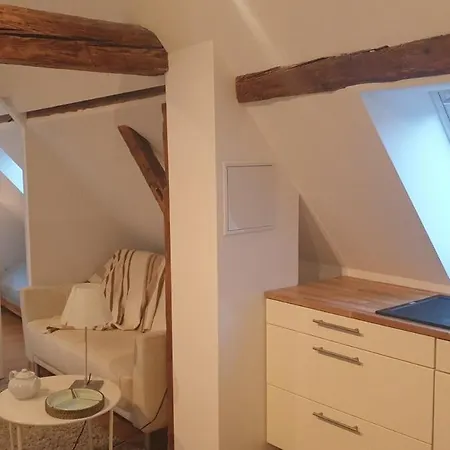 Apartment Au Jardin De Lucie Etage