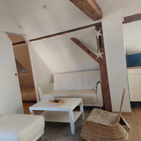 Au Jardin De Lucie Etage Apartment *