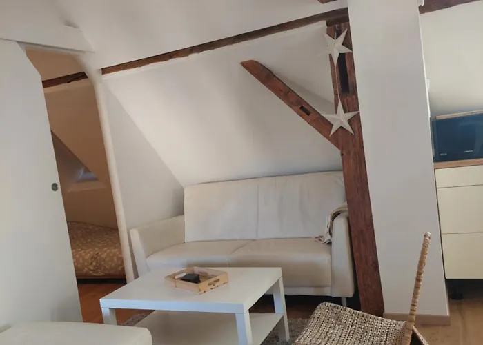 Au Jardin De Lucie Etage Apartment *